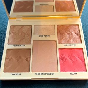 Cover FX Multi Use face palette